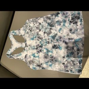 White and blue lululemon tank.